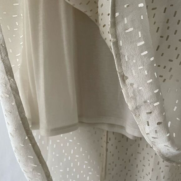 Eileen Fisher Confetti Laser-Cut Silk Top Size XXS 000173 - Picture 9 of 10